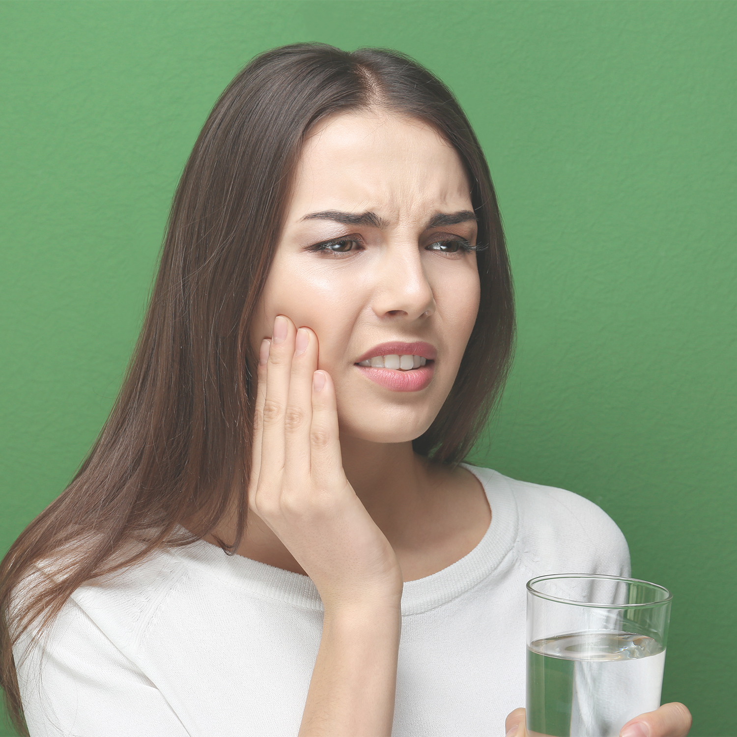 Natural Remedies for Tooth Sensitivity -